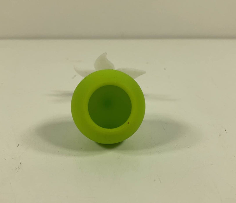 Shop Haakaa Silicone Breast Pump And Flower Stopper Set at GoodBuy Gear