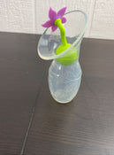 Shop Haakaa With Flower Stopper at GoodBuy Gear