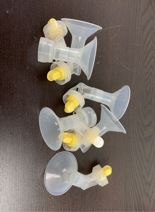 Shop Medela Pump In Style Advanced Breast Pump With Hand Pump and Pumping Bra at GoodBuy Gear