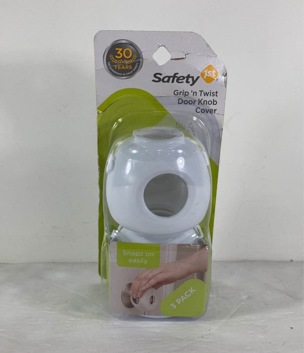secondhand Safety 1st Grip And Twist Door Knob Covers