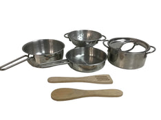 secondhand Melissa & Doug Stainless Steel Pots And Pans Pretend Play Kitchen Set