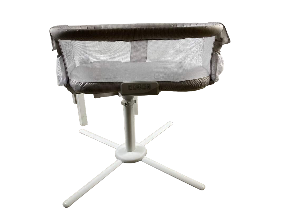 secondhand Halo BassiNest Swivel Sleeper Essentia Series, Herringbone