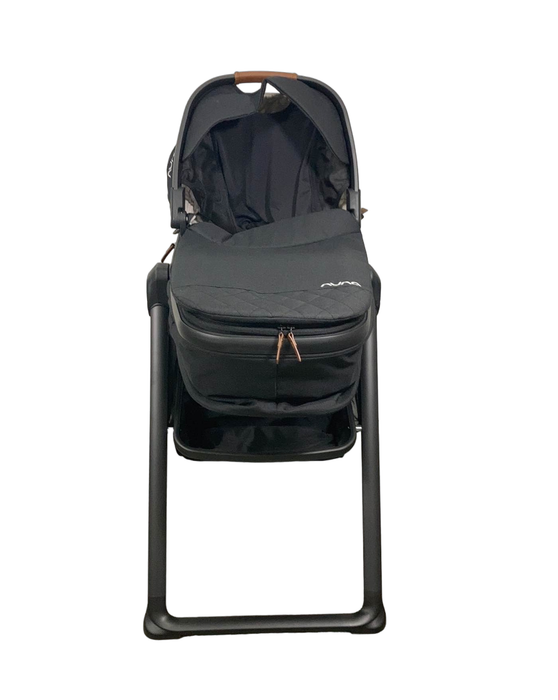 secondhand Nuna Demi Grow Bassinet + Stand, Caviar, 2023