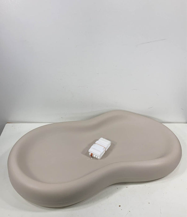 used Keekaroo Peanut Changing Pad, Vanilla