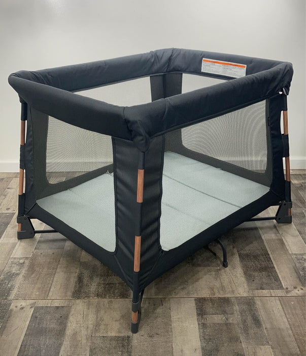 used Maxi-Cosi Swift Play Yard