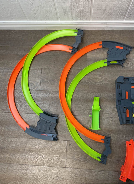 secondhand BUNDLE Hot Wheels Track