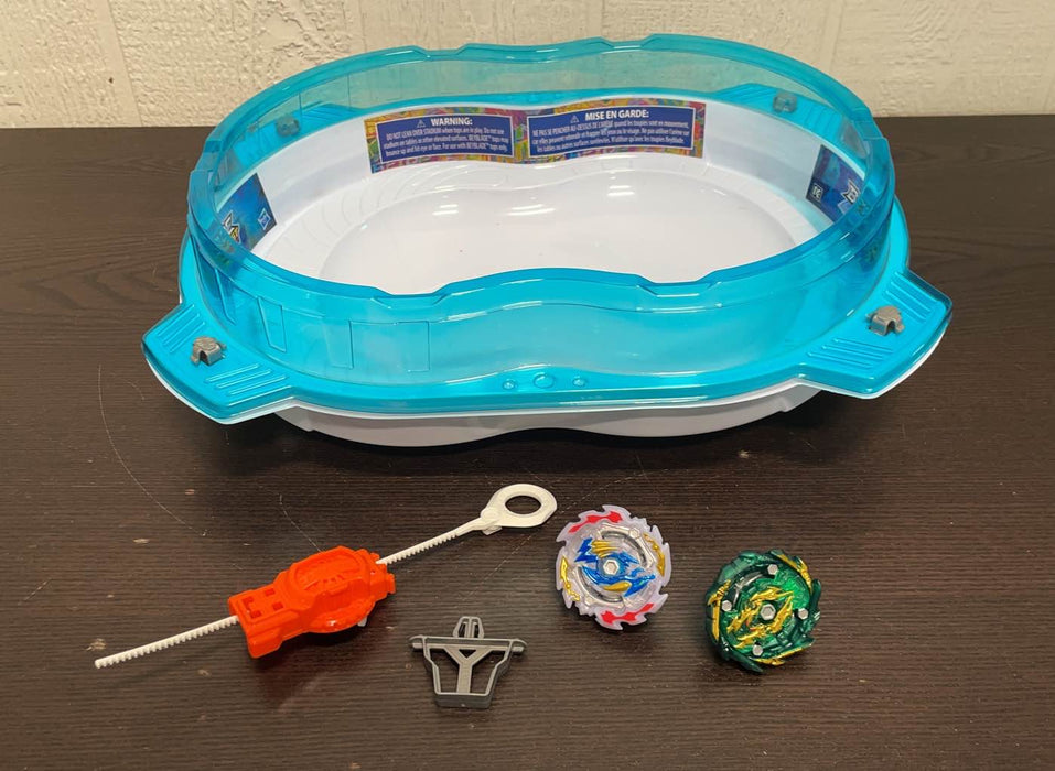 used BeyBlade Vertical Drop Battle Set