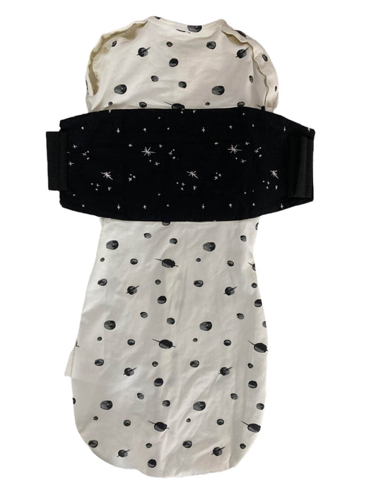 Shop Happiest Baby SNOO Sack, Large (18-25 lbs), Ivory Planets with Black Wings at GoodBuy Gear