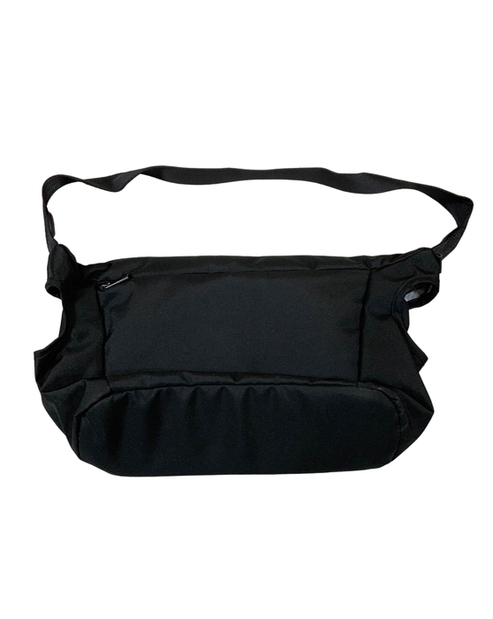 secondhand Doona Essentials Bag