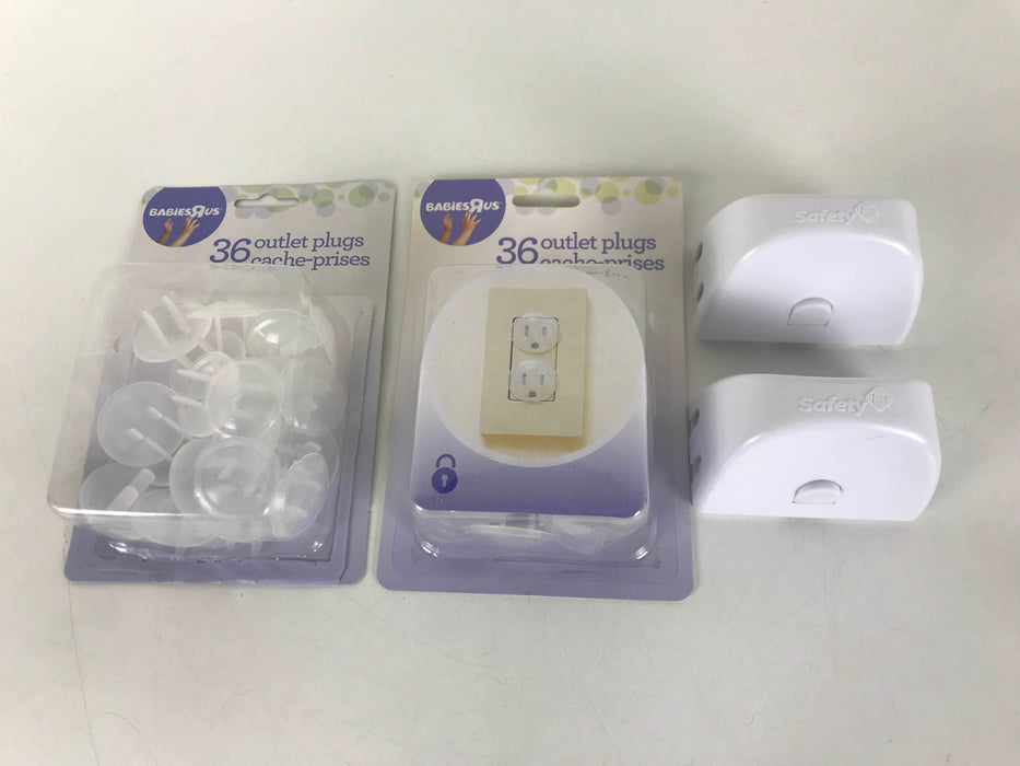 used BUNDLE Baby Proofing Items, - Outlet Covers