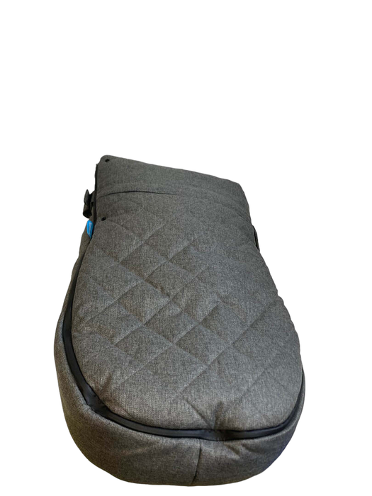 used UPPAbaby Cozy Ganoosh, Jordan Greyson Charcoal Melange