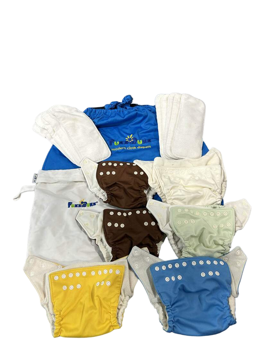 used BUNDLE FuzziBunz Diapers