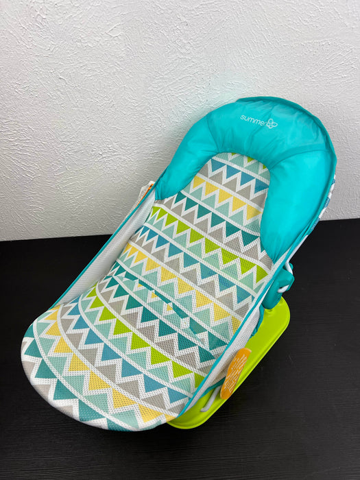 Shop Summer Infant Extra Large Deluxe Baby Bather, Triangle Stripes at GoodBuy Gear