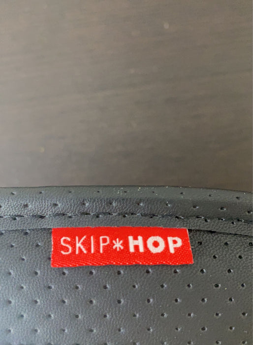 Shop Skip Hop Backseat Mirror at GoodBuy Gear