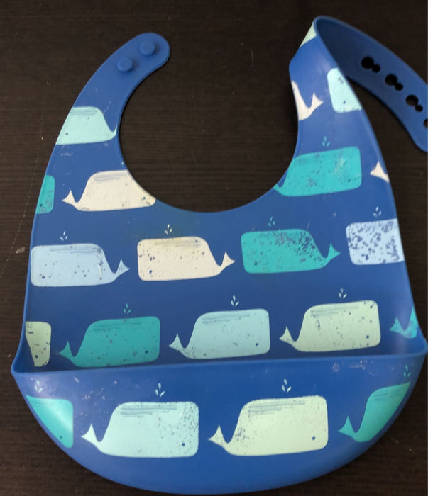 Shop BUNDLE Silicone Bibs at GoodBuy Gear