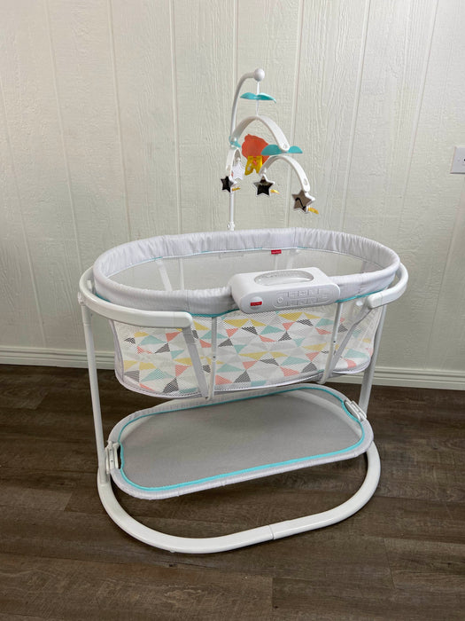 used Fisher Price Soothing Motions Bassinet