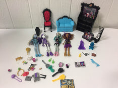 used BUNDLE Dolls - Monster High