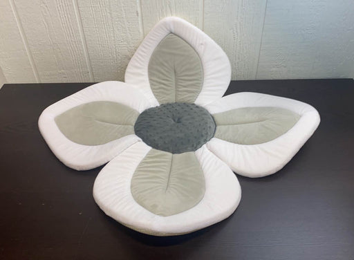secondhand Blooming Bath Baby Bath Lotus