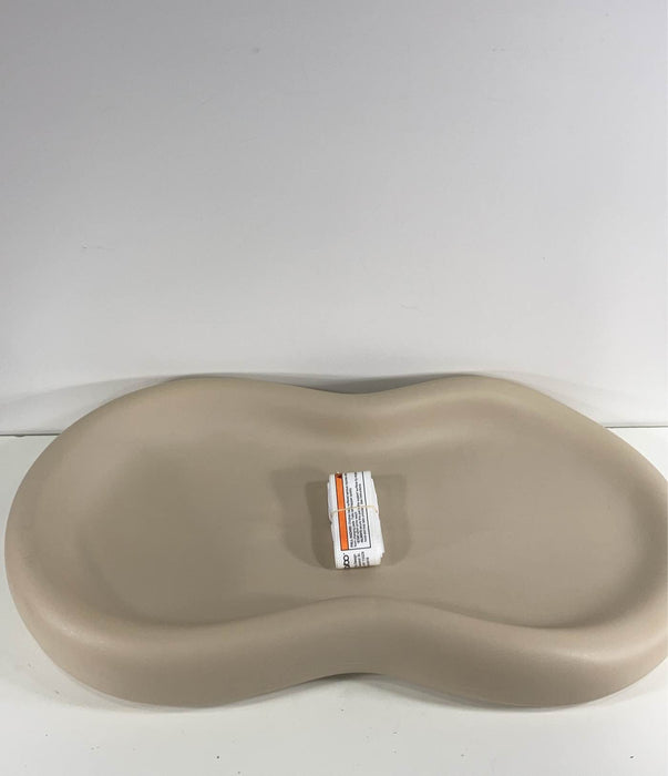 Shop Keekaroo Peanut Changing Pad, Vanilla at GoodBuy Gear