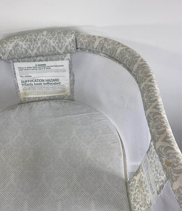 used Halo BassiNest Swivel Sleeper, Premiere Series