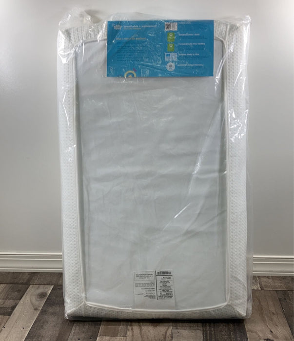 secondhand Lullaby Earth Breeze Mini Crib Mattress