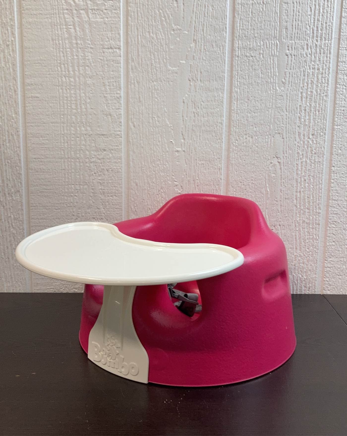 Red bumbo best sale seat with tray