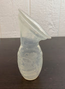 Shop Haakaa Manual Breast Pump at GoodBuy Gear
