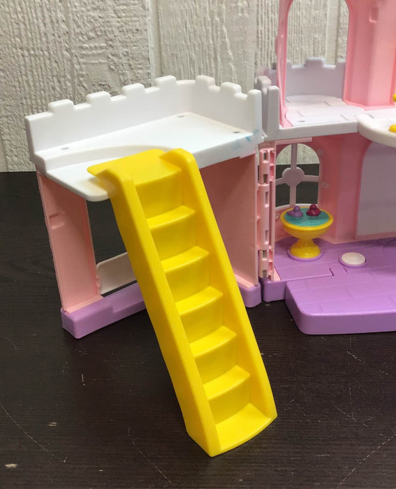 used Unknown Castle Play Set