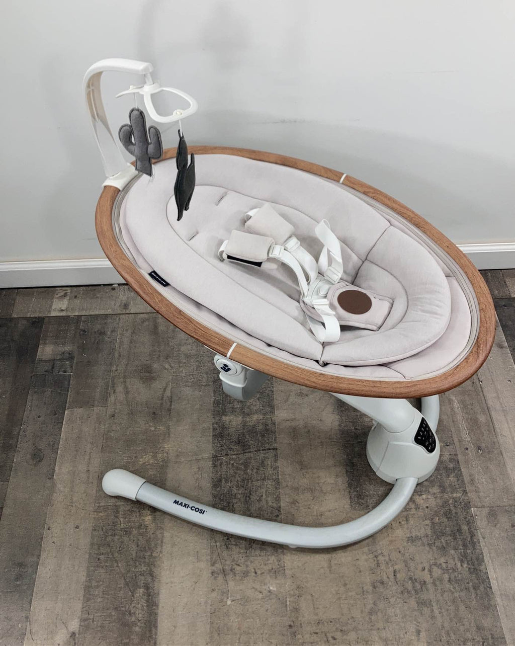 Maxi-Cosi Cassia Swing, 2022, Horizon Sand