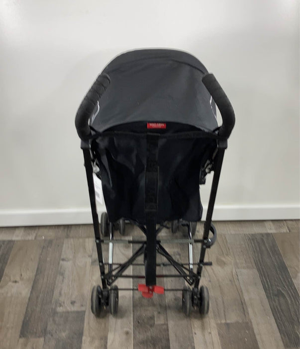 used MacLaren Volo Stroller