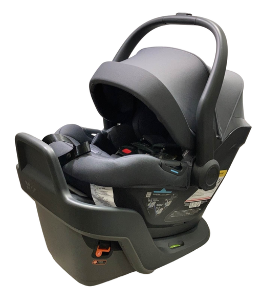 used UPPAbaby MESA MAX Infant Car Seat and Base, 2022, PureTech Greyson