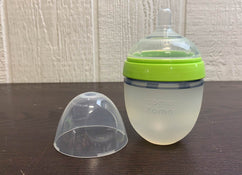 secondhand BUNDLE Comotomo Bottles