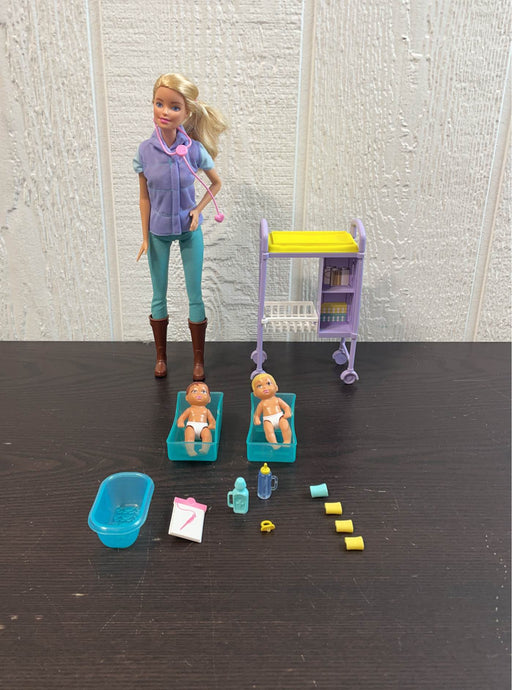used BUNDLE Barbies and Accessories