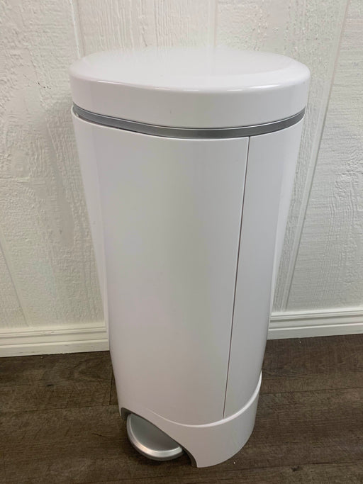 used Munchkin Diaper Pail