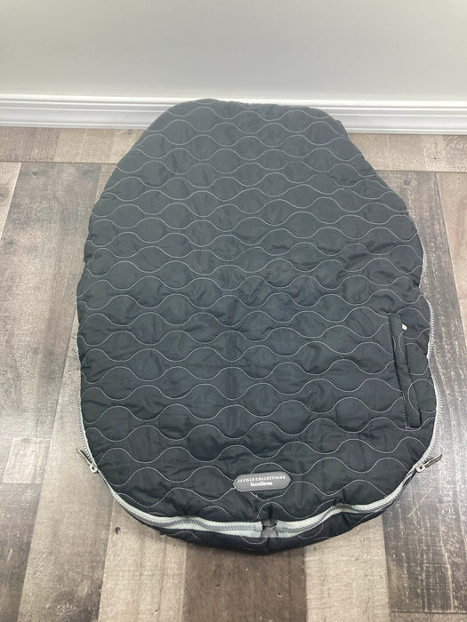 secondhand JJ Cole Car Seat Cover, Black