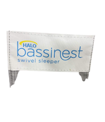 used Halo BassiNest Swivel Sleeper Luxe Plus Series