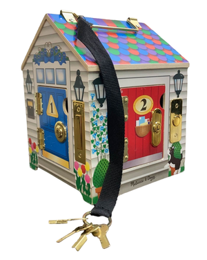Melissa and doug online take along dollhouse
