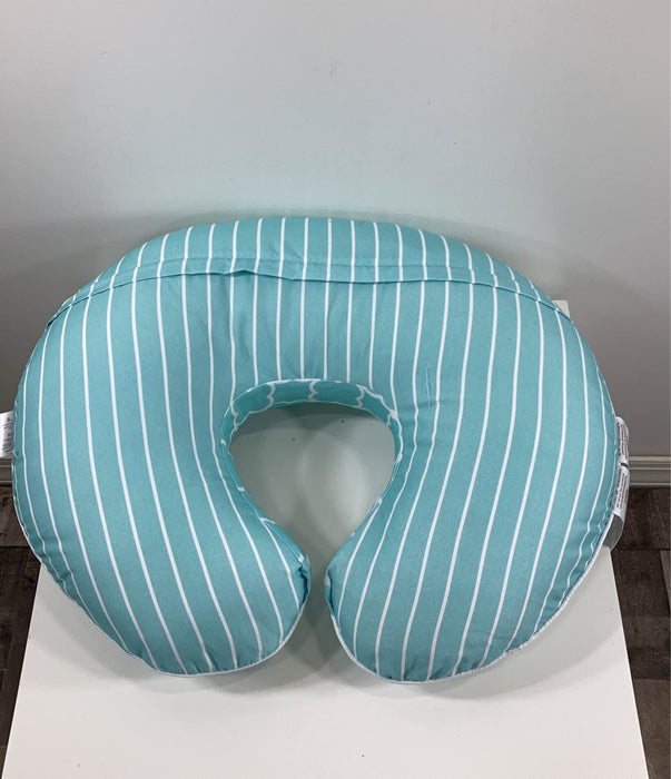 secondhand Boppy Luxe Nursing Pillow