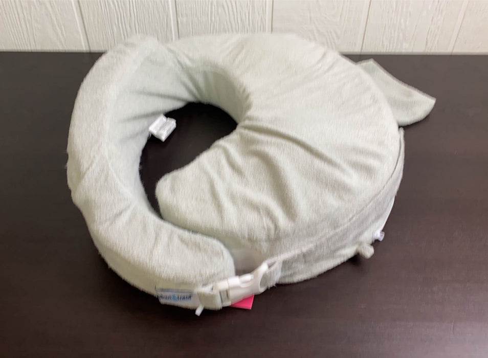 used My Brest Friend Deluxe Nursing Pillow