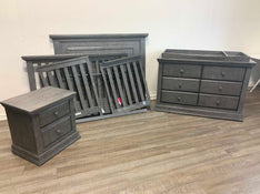 used Pali Como Crib And Modena Dresser/Nightstand Set