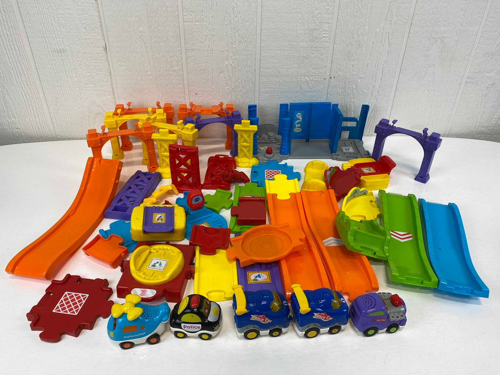 VTech Go!Go! Smart Wheels Bundle