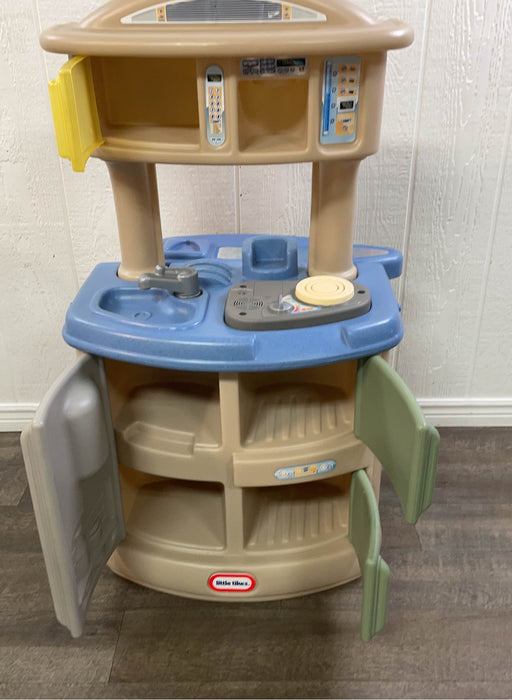secondhand Little Tikes Cook ‘n Clean Kitchen