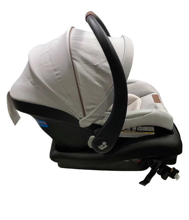 secondhand Maxi-Cosi Zelia2 Luxe Travel System, 2023, network sand