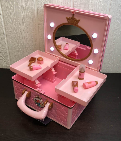 used Jakks Pacific Disney Princess Travel Vanity Box