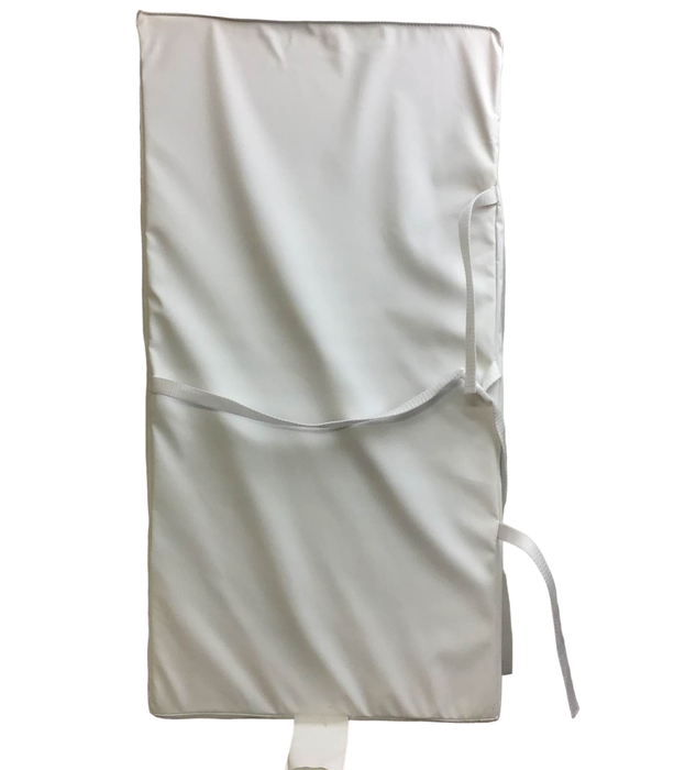 Shop Moonlight Slumber Little Dreamer Contour Changing Pad, 17"x32" at GoodBuy Gear