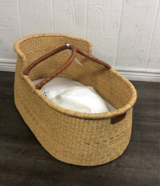 used Design Dua Natural Bilia Bassinet-HIDDEN NEED PICTURES