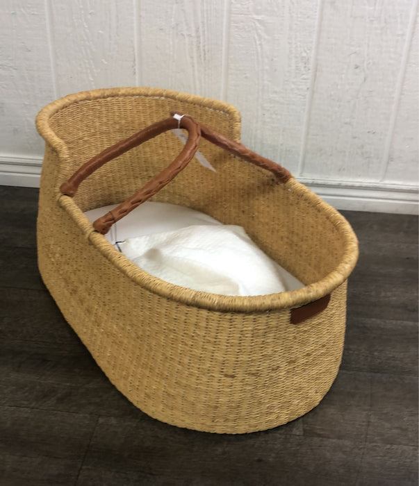 used Design Dua Natural Bilia Bassinet-HIDDEN NEED PICTURES