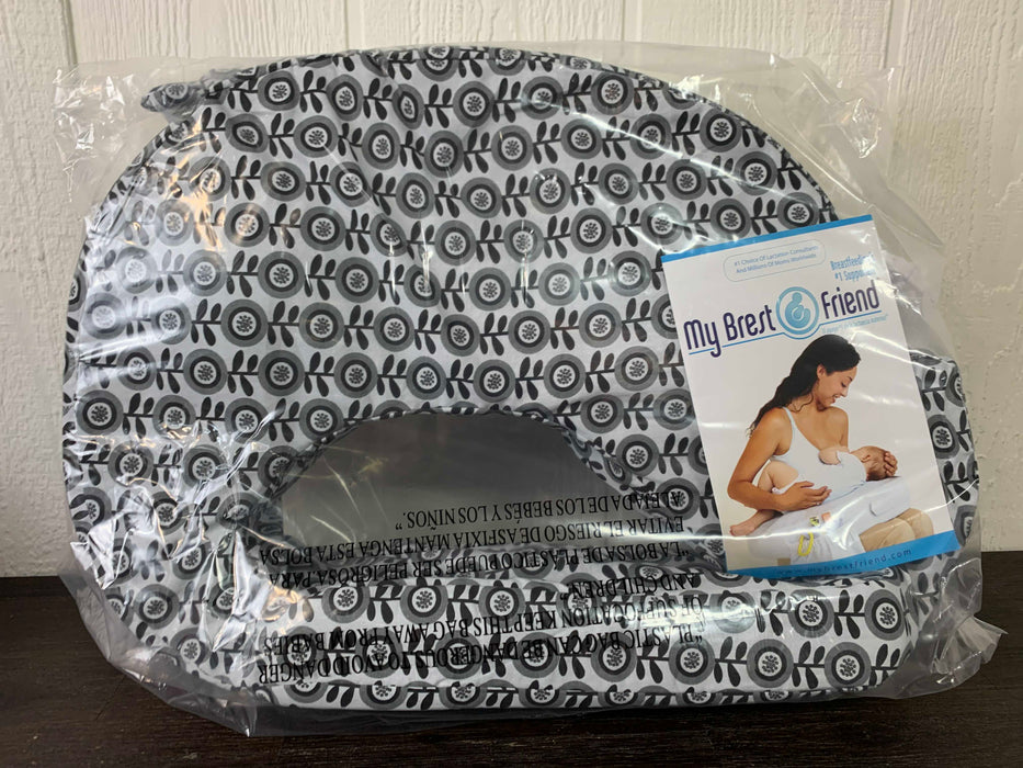 used My Brest Friend Nursing Pillow