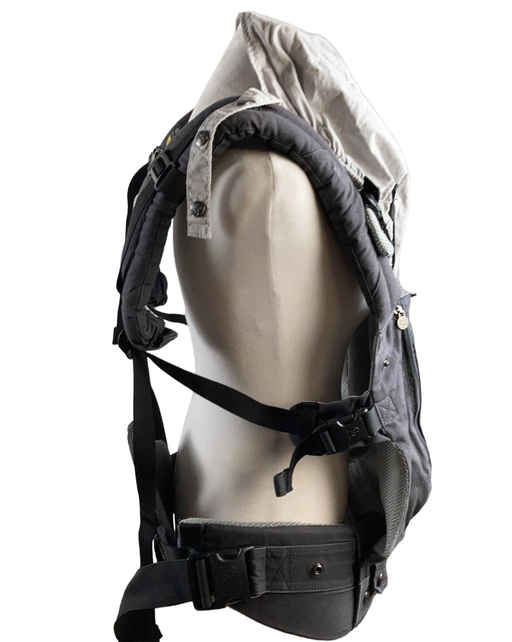 Shop Lillebaby Complete All Seasons Baby Carrier, Charcoal/Silver at GoodBuy Gear