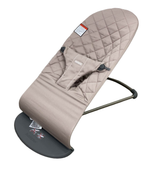 used BabyBjorn Bouncer Bliss, Dark Gray Frame, Sand Gray Cotton Classic Quilt